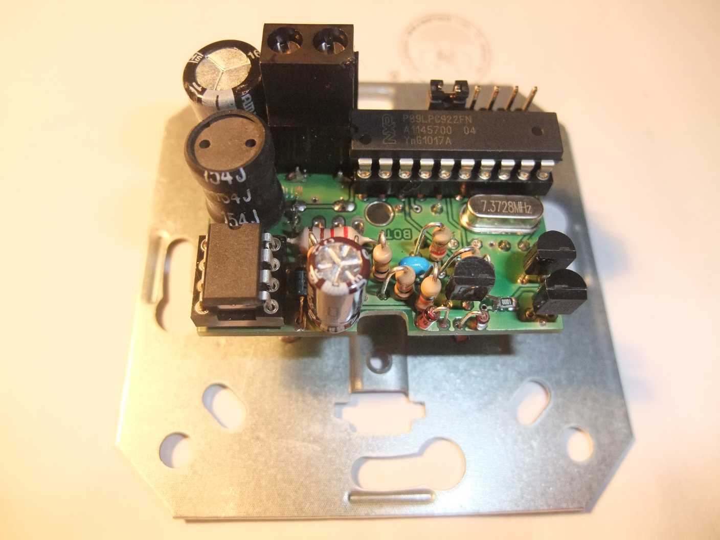 UP-RTR Montiert au Unterputzträger